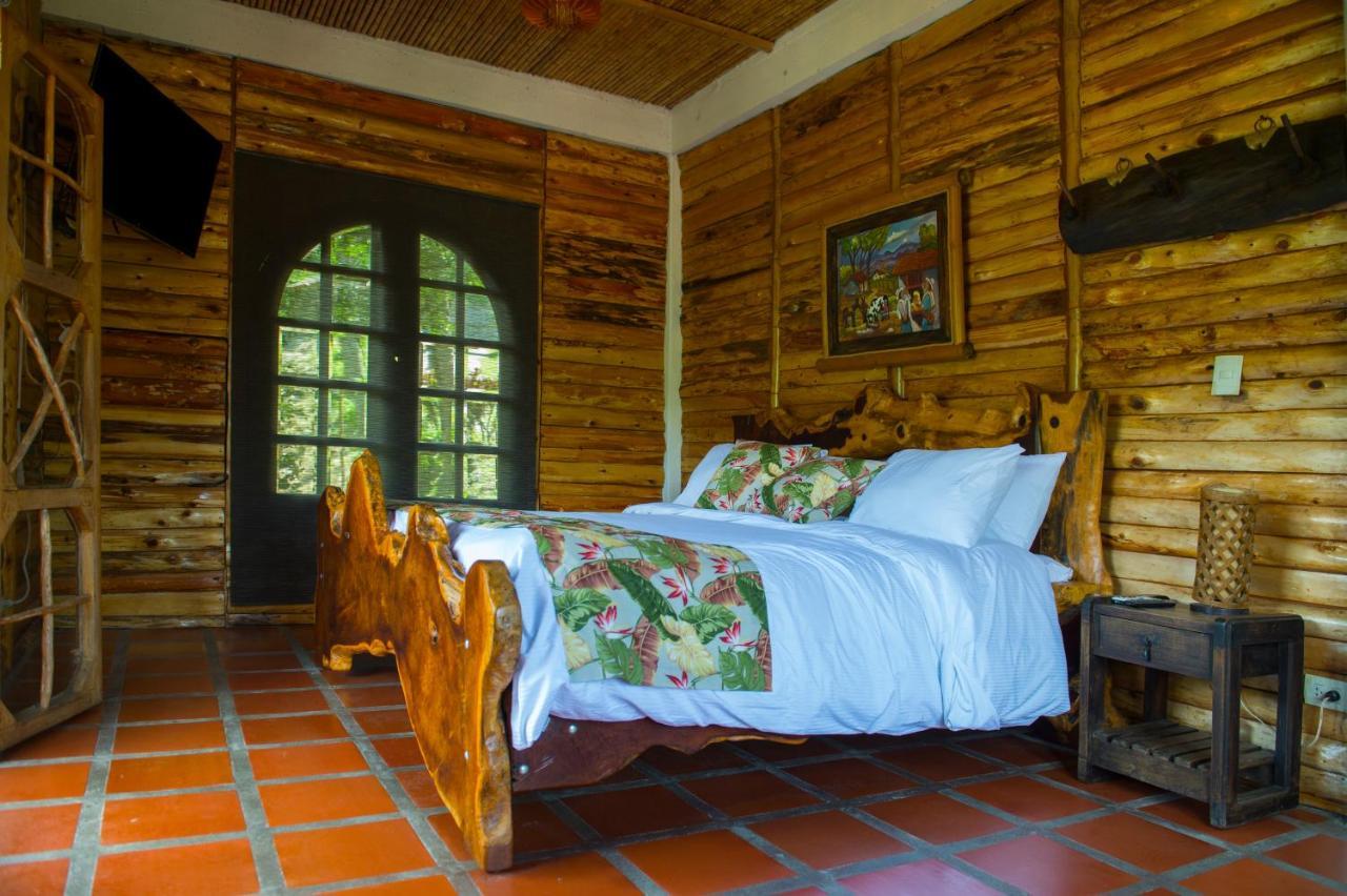 Hacienda Charrascal Coffe Farm Apartment Manizales Bagian luar foto