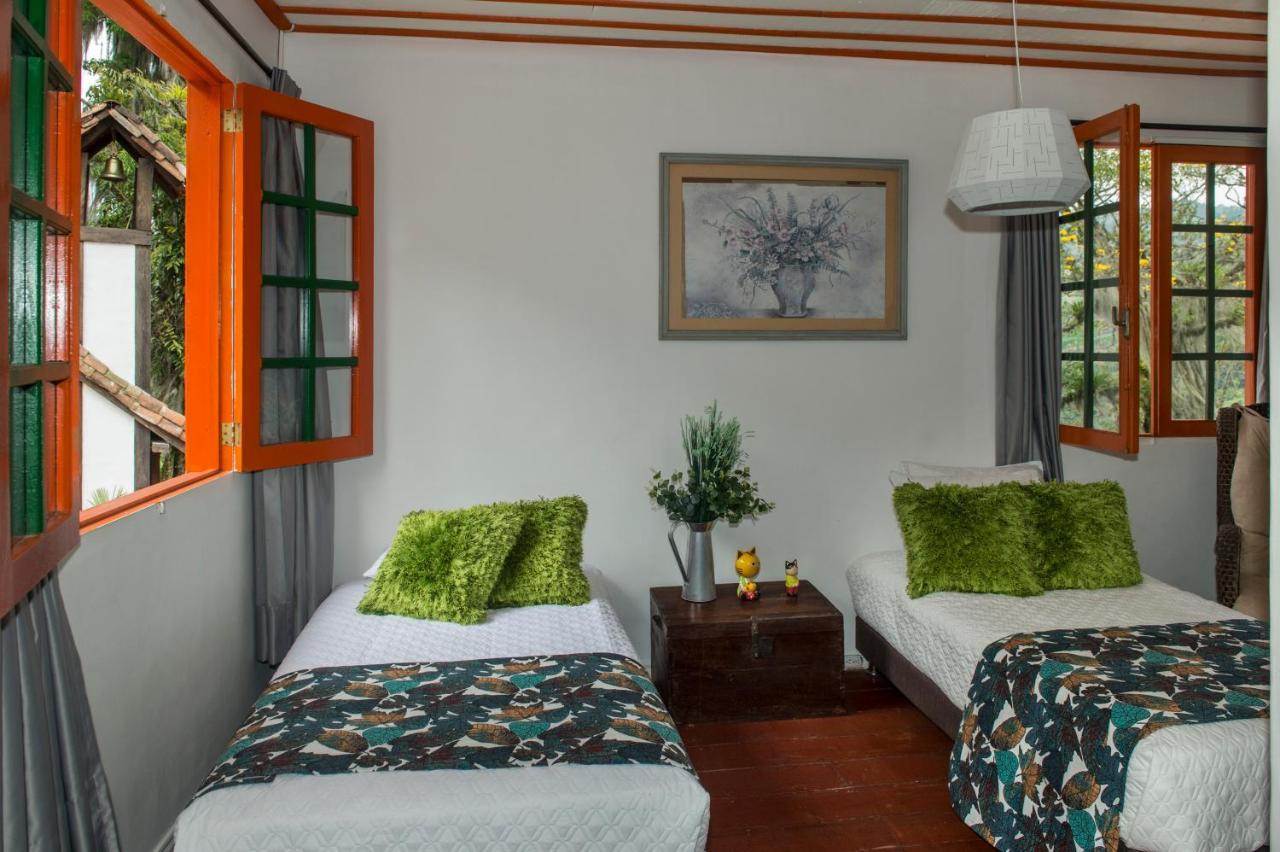 Hacienda Charrascal Coffe Farm Apartment Manizales Bagian luar foto
